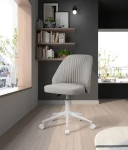 Silla de oficina ergonómica con ruedas, tapizada en textil resistente y confortable, diseñada para trabajar con comodidad y estilo en cualquier espacio de trabajo.