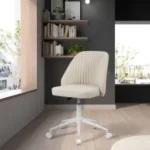Silla de oficina ergonómica con ruedas, tapizada en textil resistente y confortable, diseñada para trabajar con comodidad y estilo en cualquier espacio de trabajo.