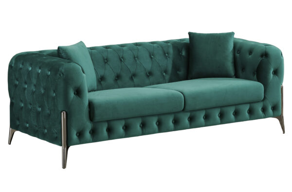 Sofá Chester de 3 plazas de Artisa, tapizado en tejido de alta calidad, disponible en cuatro colores. Diseño clásico con capitoné y una excelente relación calidad-precio.