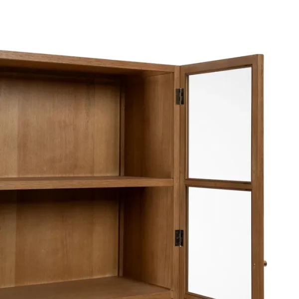 Descubre la funcionalidad y estilo con nuestra vitrina moderna: madera DM, 4 puertas y elegantes patas de metal.