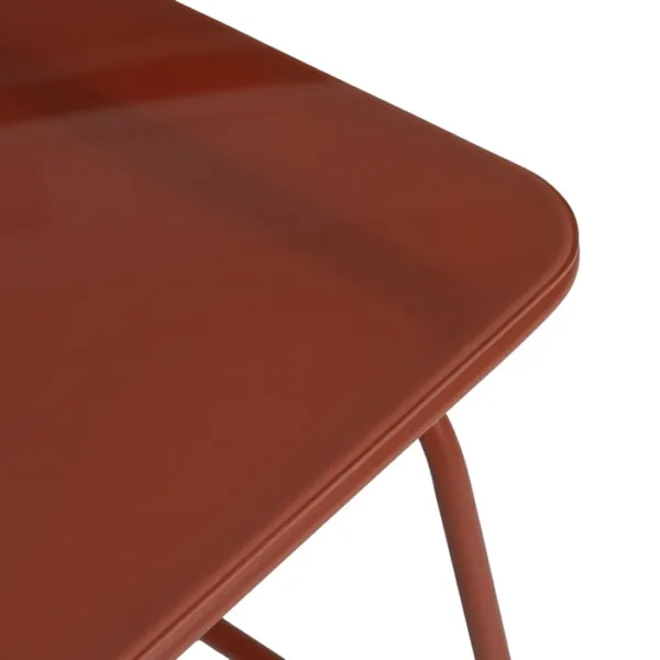 Conjunto de jardín artesanal compuesto por un sofá, dos sillas y una mesa. Fabricado con materiales resistentes y diseño moderno en tonos neutros, perfecto para crear un espacio acogedor y elegante en tu terraza o jardín. Ideal para disfrutar de momentos al aire libre con estilo y confort.