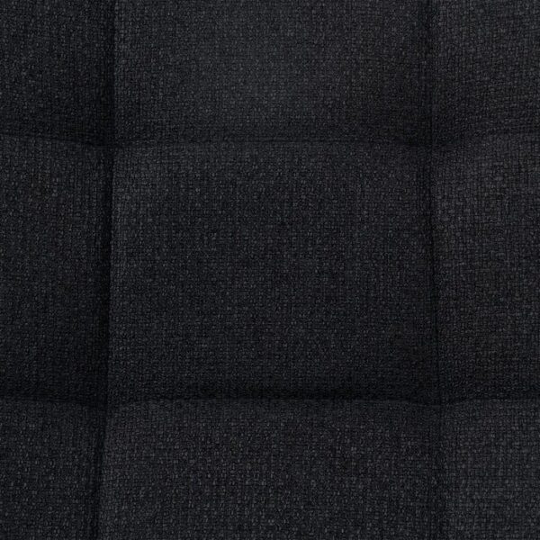 Primer plano del tapizado negro con costuras en cuadros