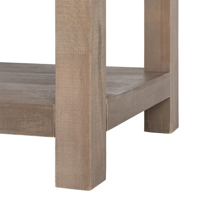 Consola de la colección Cottage de Artisa fabricada en madera de pino natural, diseño cálido y atemporal para entradas y salones.