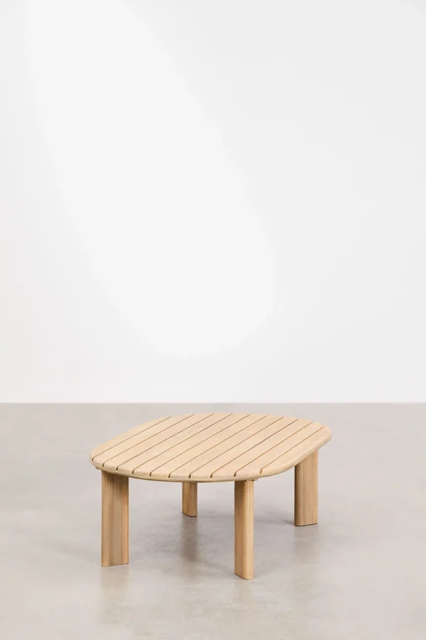 Descubra el conjunto de jardín Leilan de Artisa, compuesto por dos sillones y una mesa de centro en madera de acacia y ratán. Un diseño atemporal que aporta calidez y confort a tus espacios exteriores. ¡Haz de tu terraza o jardín un rincón exclusivo con Artisa!