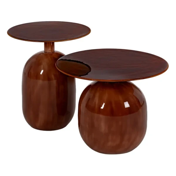 Set de mesa de centro de Artisa con diseño elegante, estructura de metal y acabado en piedra natural.