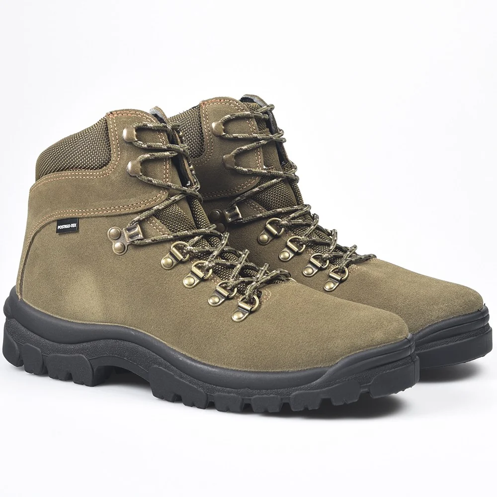 Bota trekking de uso laboral o ruta por la montaña, ARTISA
