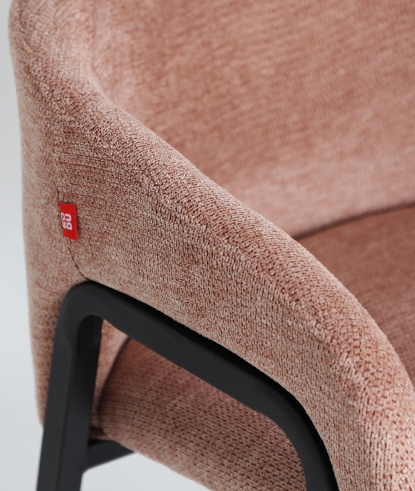 Silla Aren de diseño moderno para el hogar, disponible en Artisa