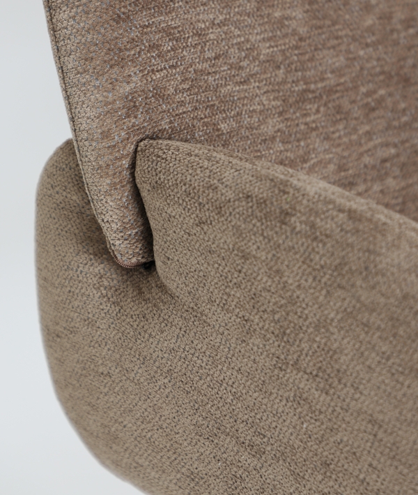 Silla Noor de diseño moderno para el hogar, disponible en Artisa