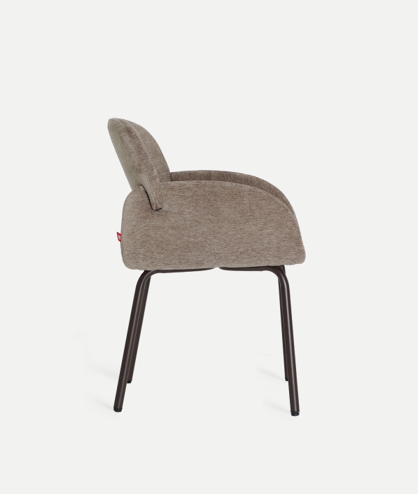 Silla Noor de diseño moderno para el hogar, disponible en Artisa