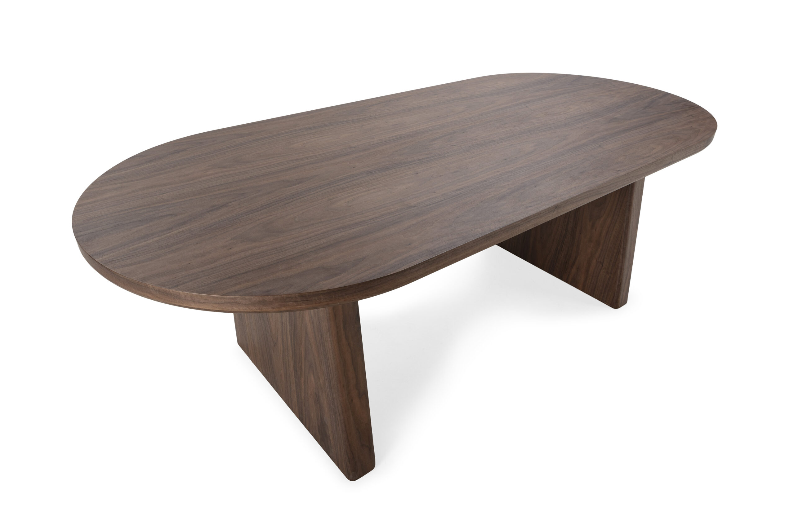 Mesa de centro ovalada de diseño moderno, disponible en tres acabados, ideal para salón por su estilo elegante y funcional.