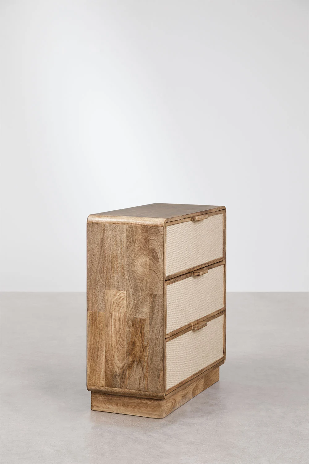 comoda-en-madera-de-mango-mdf-y-yute-artisa-albrams