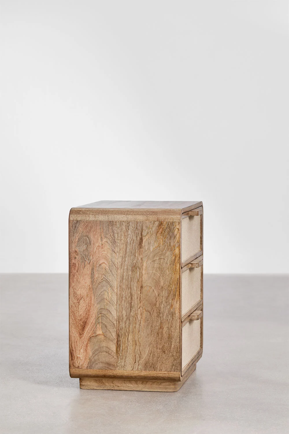 pack-de-2-mesitas-de-noche-rectangulares-50x35-cm-en-madera-de-mango-mdf-y-yute-artisa-albrams