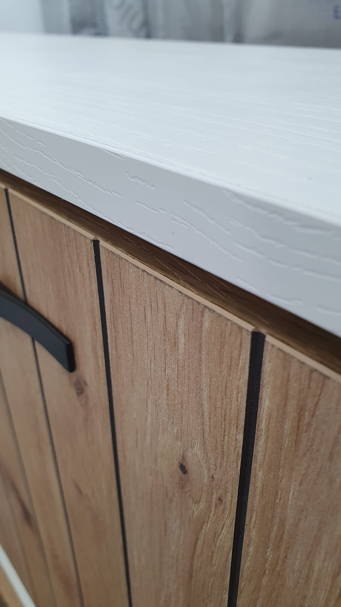 Mueble 313 Artisa detalle, zapatero, hueco y patas